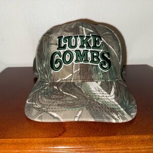 🤠Camouflage Luke Combs Hat